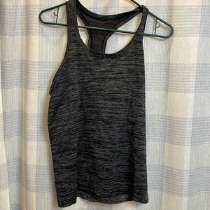 Lululemon Black/White Swiftly Tank Size 8